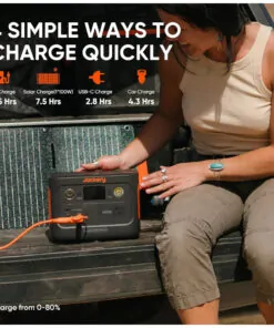 Kit Gerador de Energia Solar Portátil 300 Plus com Painel Solar SolarSaga 100W e Bateria de 288Wh LiFePO4, 110V, Jackery, Preto e Laranja