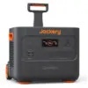 Gerador de Energia Solar Portátil com Bateria de 2.042 Wh e Saída de 3.000 W, 110V, Jackery Explorer 2000 Plus